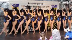 德国慕尼黑某镇上的舞蹈表演，人高马大的.mp4_20220904_233924.836